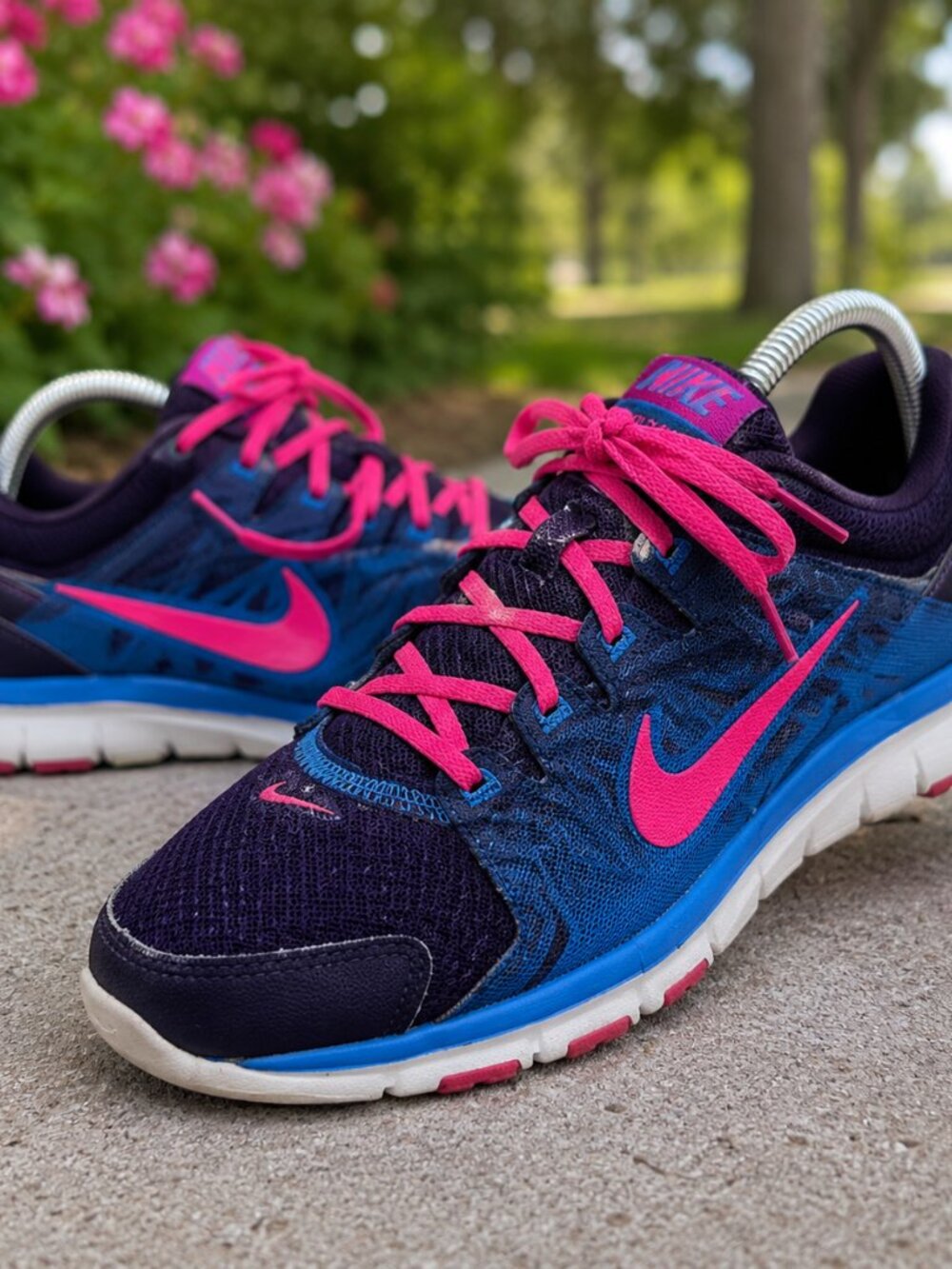 Nike FS Lite Run Women's Running Shoes Size 8 Purple Pink Blue Athletic Sneakers
